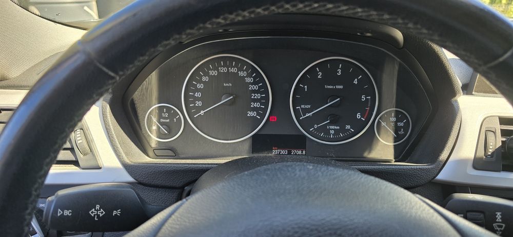 BMW Seria 3 2012 — imagine 5