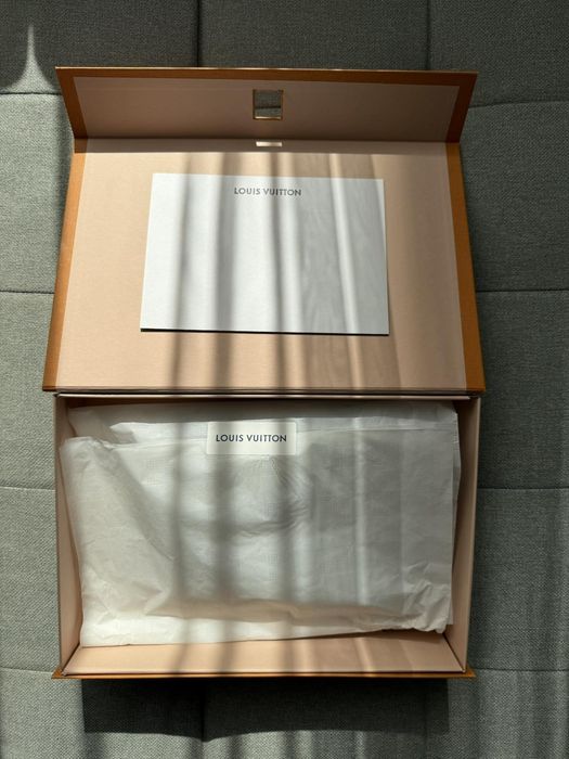 Оригинален Louis Vuitton planner/agenda