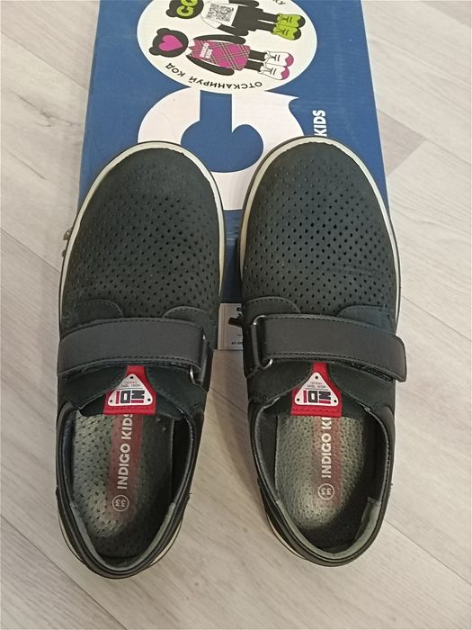 Ботинки из нубука в школу