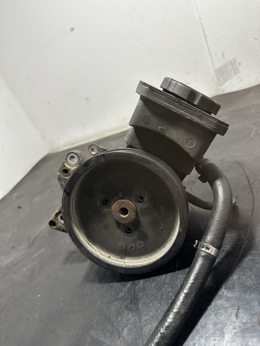 Pompa servo servodirectie BMW X5 E53 218cp 184 cp
