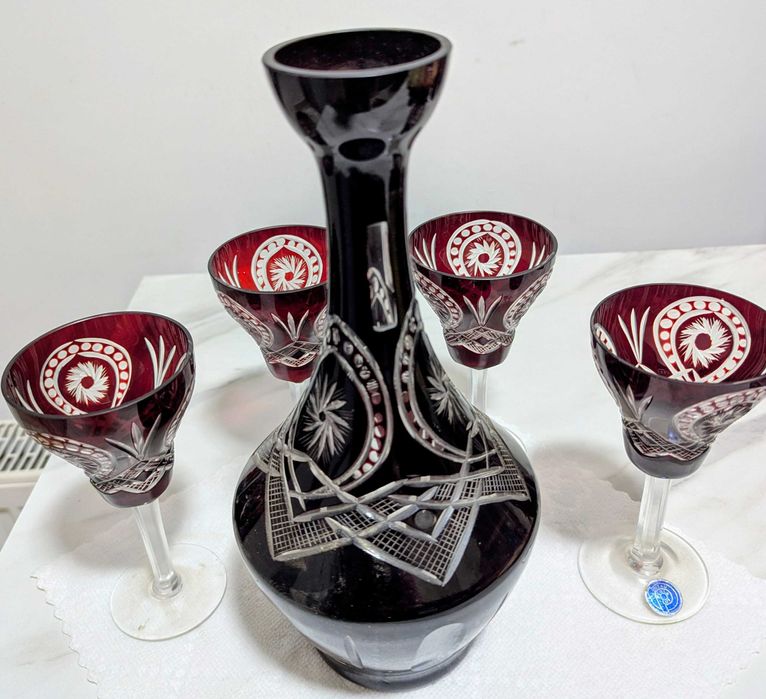 Serviciu cristal rubin Bohemia, BUZĂU PERLA LUX– carafă +cupă+4 pahare