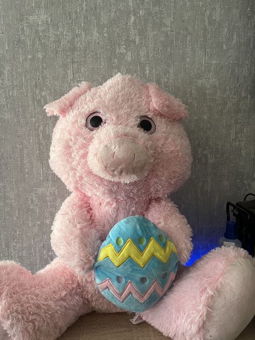 Плюшена розова играчка прасенце