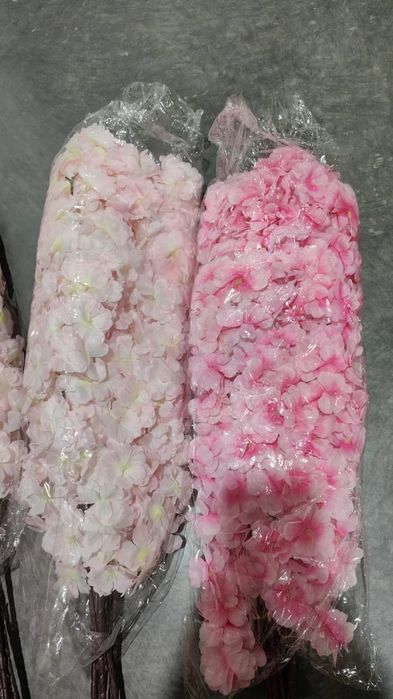 Продам искуственные цветы