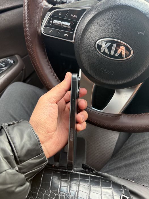 IPhone 16pro. Торг есть