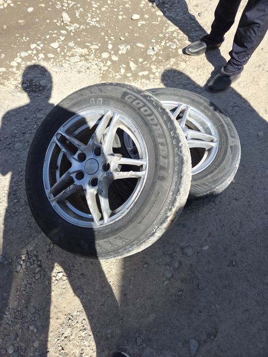 Шина  с дисками 4 audi