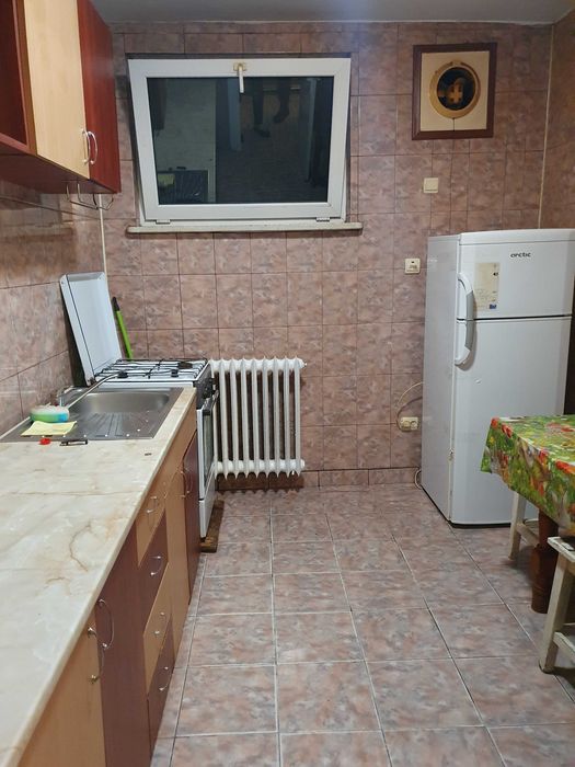 Inchiriere 2 camere semidecomandate, 300 Euro