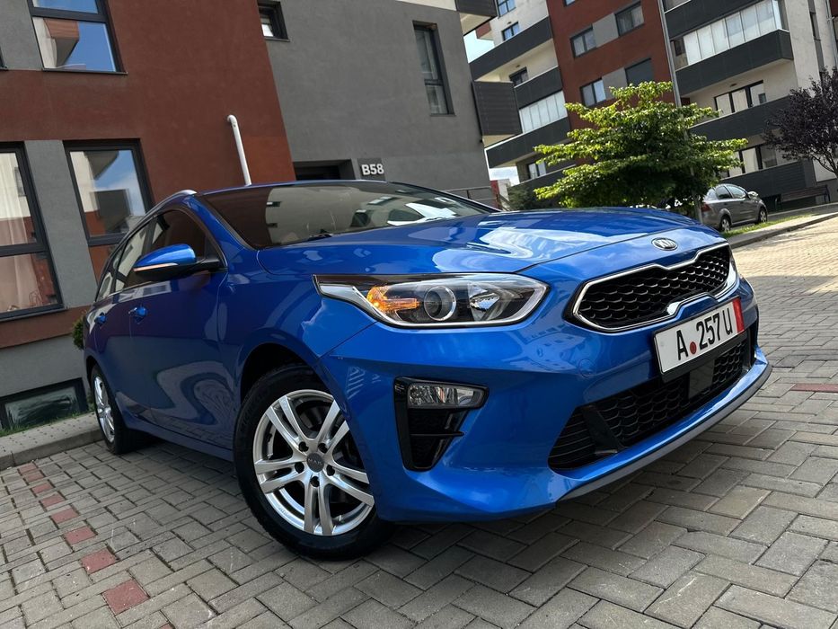 KIA CEED -GPL-BENZINA de fabrica 1,4 MPI / 100 CP / led pachet 2020 EURO 6 D