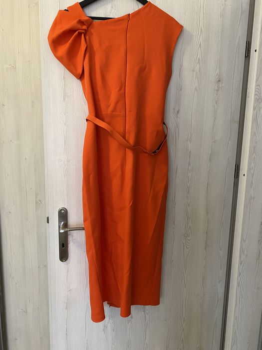 Rochie nr 44 purtata 1 data