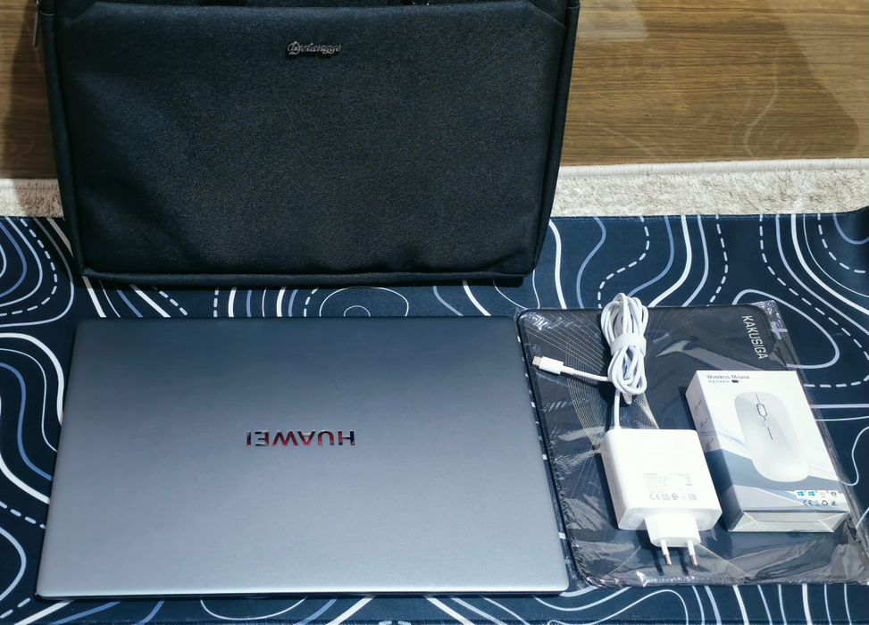 Huawei Matebook D16, 2025-13 GEN!