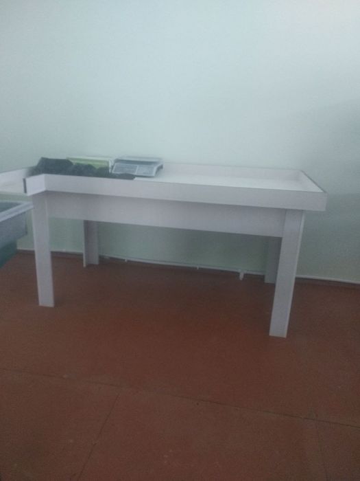 Ок канд опарати сотилади