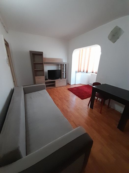 Închiriez garsonieră in Bartolomeu