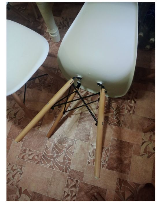 Стулья со спинкой