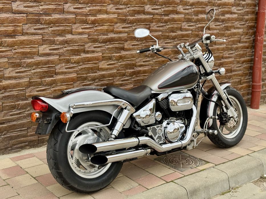 Suzuki Marauder VZ 400