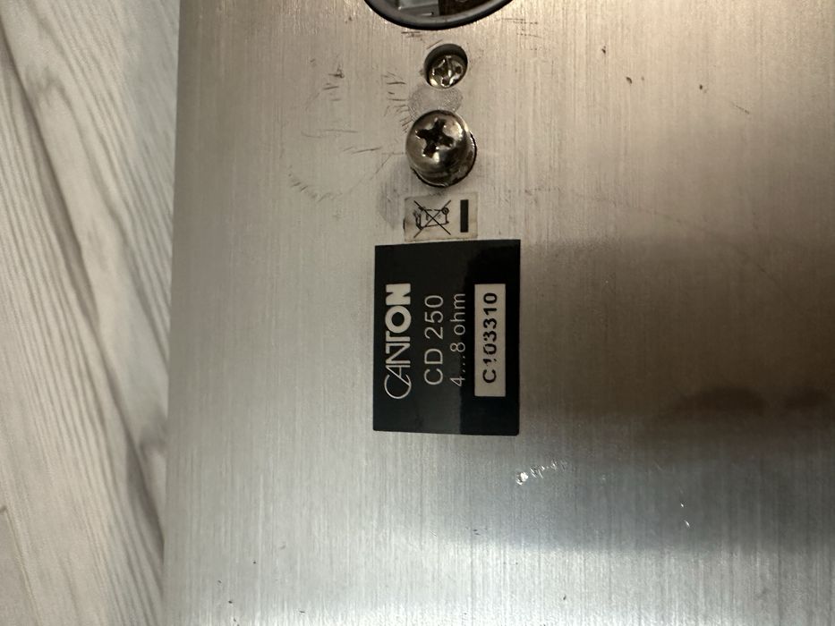 Център,домашно кино Canton  CD250