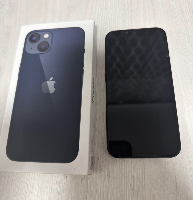 Продам айфон 13 в хорошем состоянии.