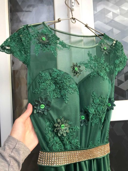 Rochie eleganta lunga (banchet, majorat, nunta, botez)