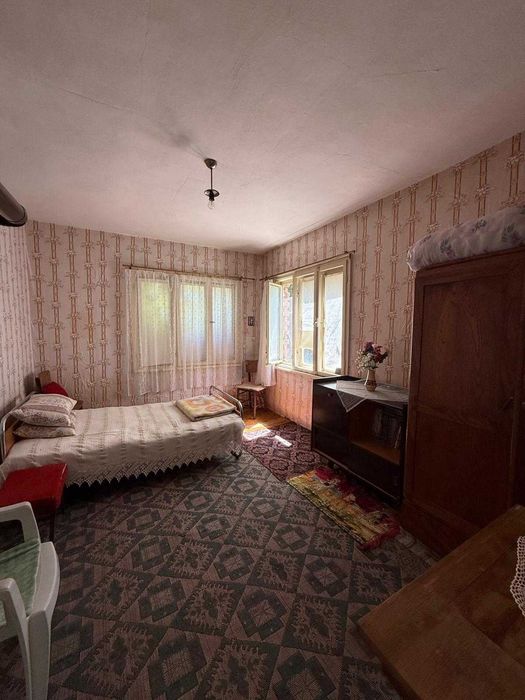 Продава се къща в село Каран Върбовка