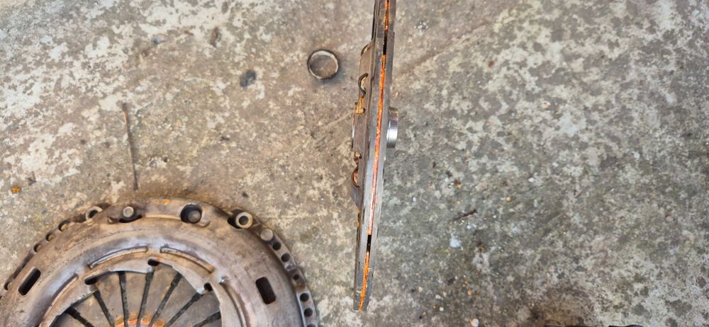 Комплект съединител 240 mm LUK