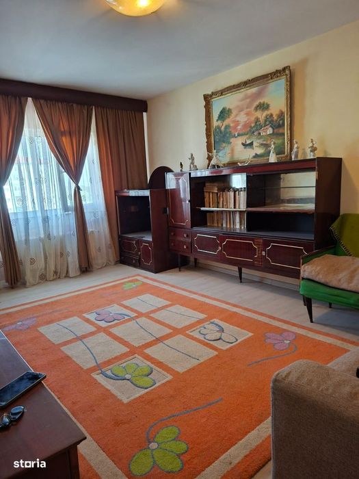 Adiman decomandat 2 camere