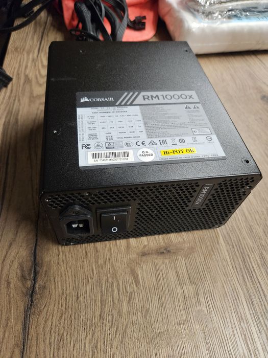 Захранване Corsair RM1000x