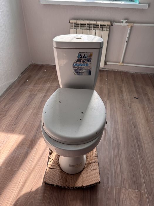 Б/у унитаз 8000 тг