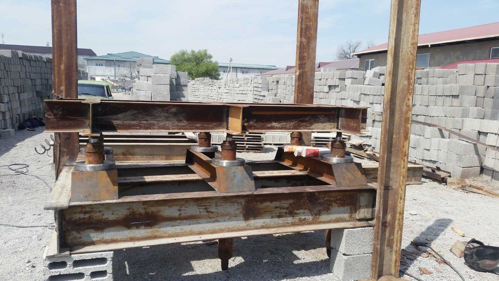 Ремонт гидравлических прессов  и  имееться запчасти в наличии