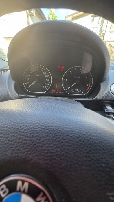 BMW 1 Series 2010 — imagine 5