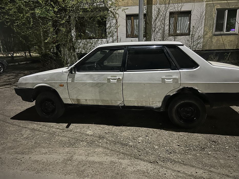 Продам ваз 21099
