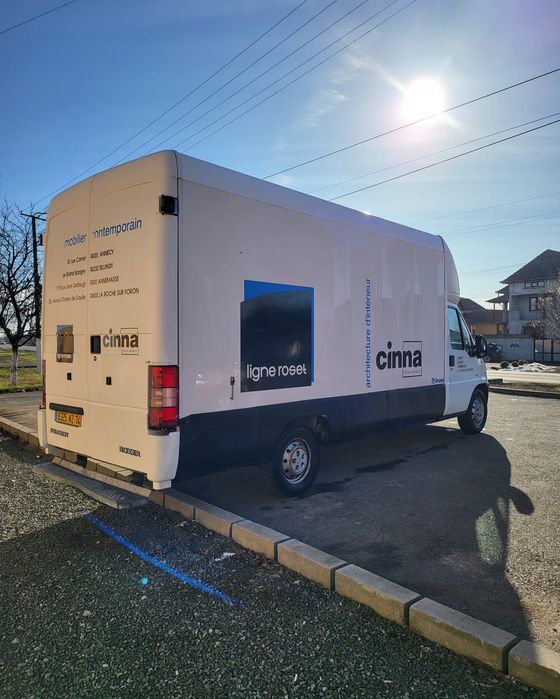 Peugeot Boxer –ideal pentru fast-food / food truck