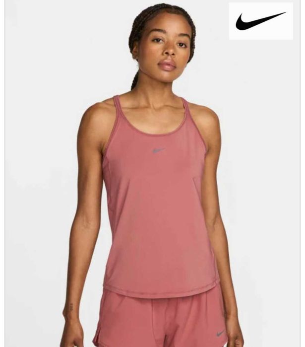 Нов Топ Nike размер М