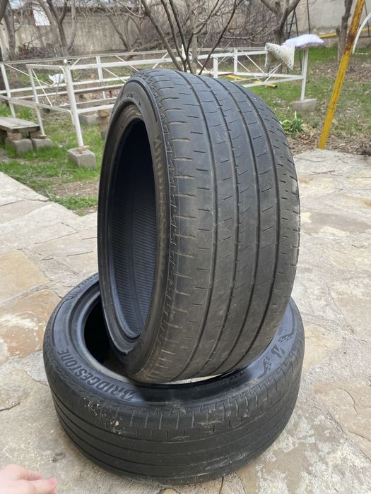 Летние шины 235/45/18