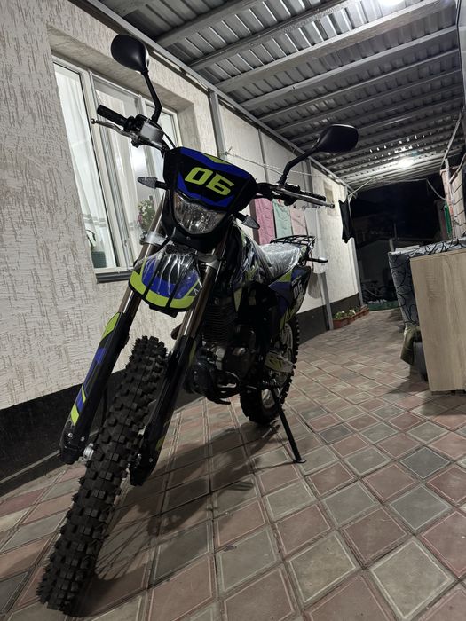 Продам мотоцикл Эндуро 300