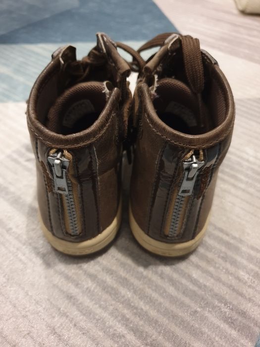 Vand Geox Respira fete marime 32 maro sneakers purtati toamna aceasta