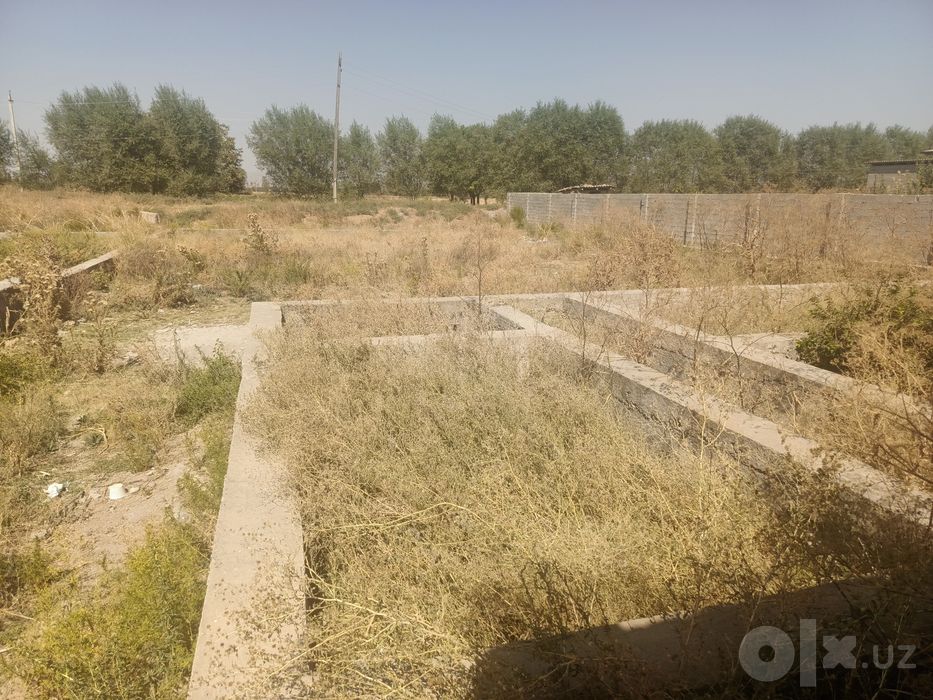 Srochna yer sotiladi 8 sotix kadastir bor
