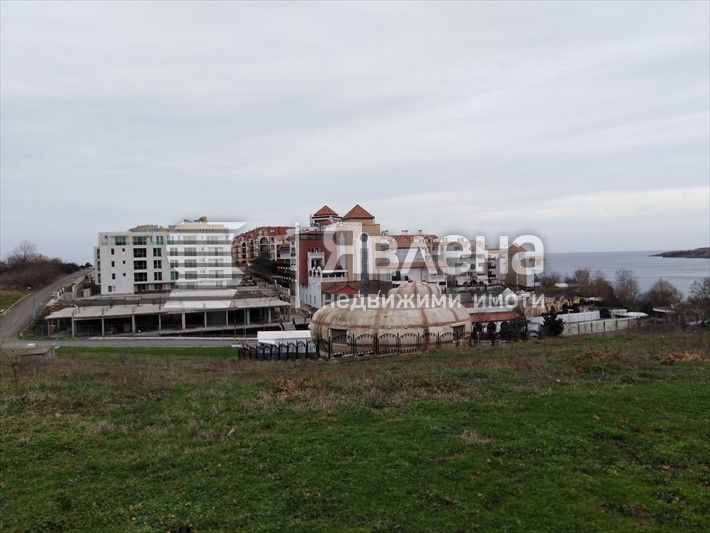 Продава се Парцел в с. Синеморец, Област Бургас - 2725 кв.м за 109 €/кв.м - Снимка #2