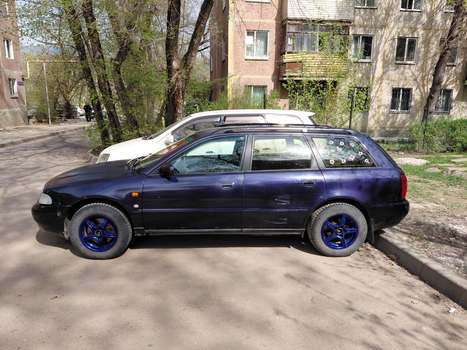 Продам Audi A4 универсал