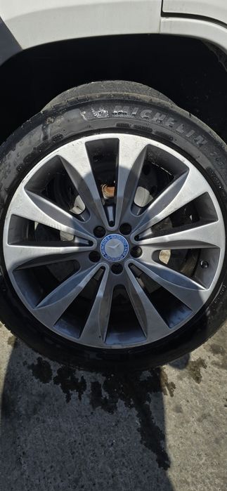 Vand jante de mercedes benz ,ml sau gle w166