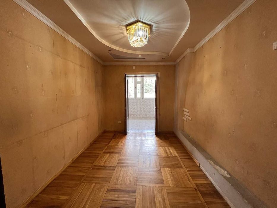 4 хонали Беруни Анкология Хувайдо махалла сотилади 135 квадр