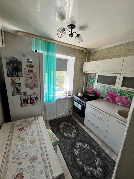 Продам 2 ком квартиру