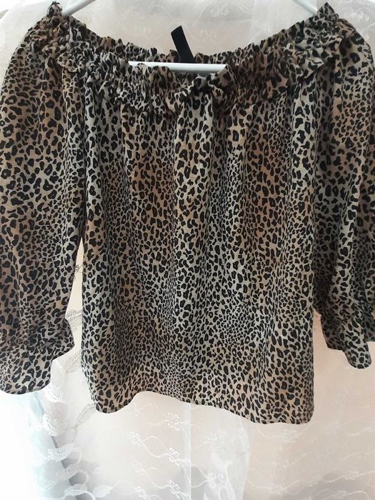 Продавам дамска блуза