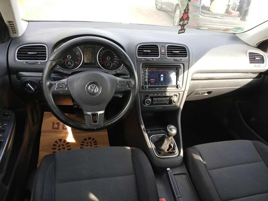 *Vw golf 6 Style 1,6-mpi*