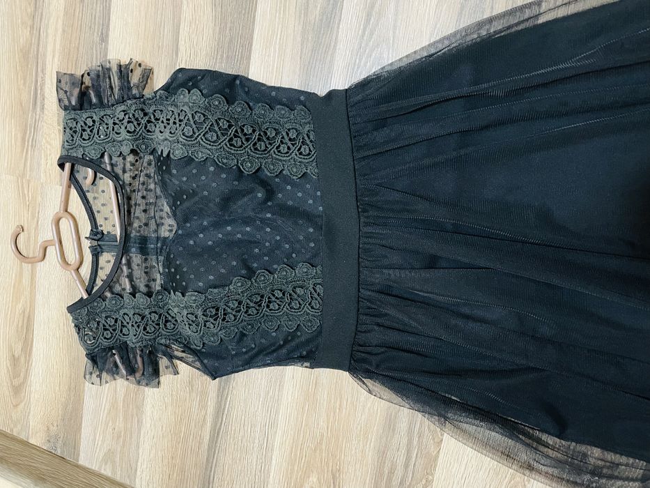 Елеганта дамска рокля, размер XS/S