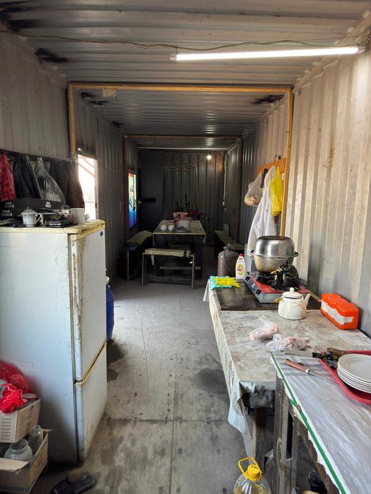 Продам контейнер 4 шт