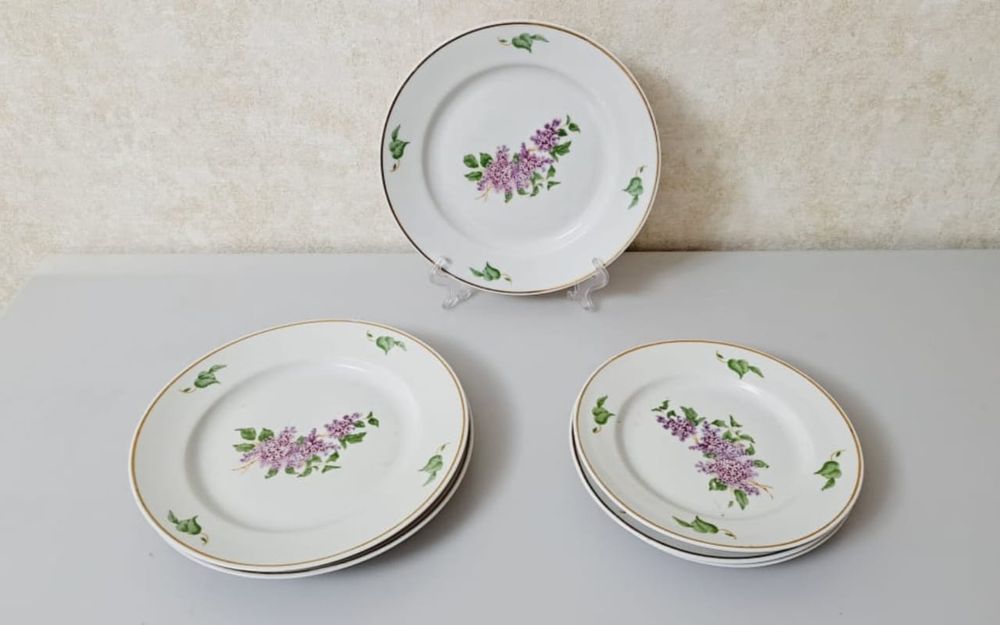 Тарелки фарфоровые Дулево