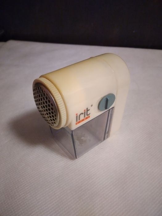 Машинка для удаления катышков