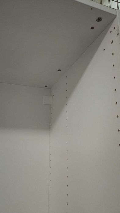 Vanzare raft Ikea Pax fara polite 75 x 58 x 201 cm deteriorat