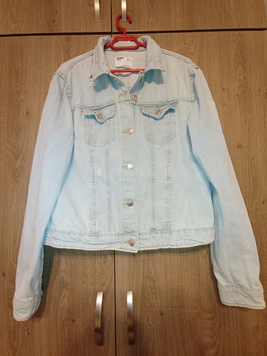Geacă de blugi Bershka