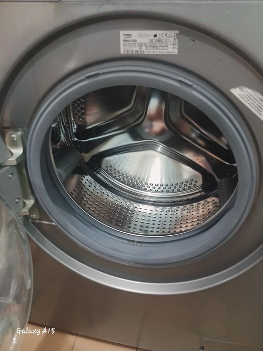 Продам стиральную машинку