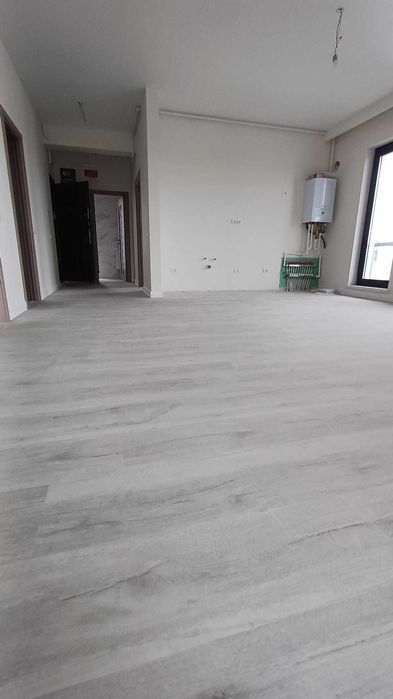 apartament 3 camere
