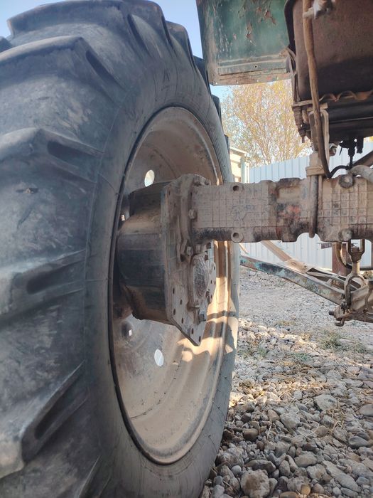 Трактор  Мтз 80х